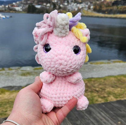 Heklet enhjørning ROSA