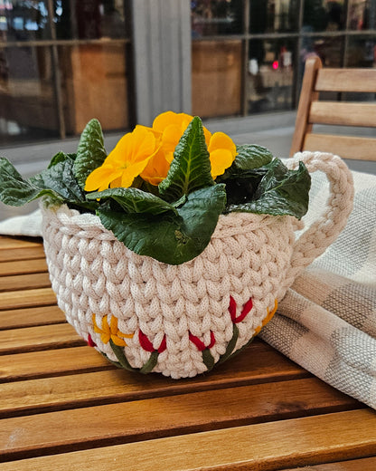 Hekleoppsrift "Blomsterkoppen" en dekorativ kurv